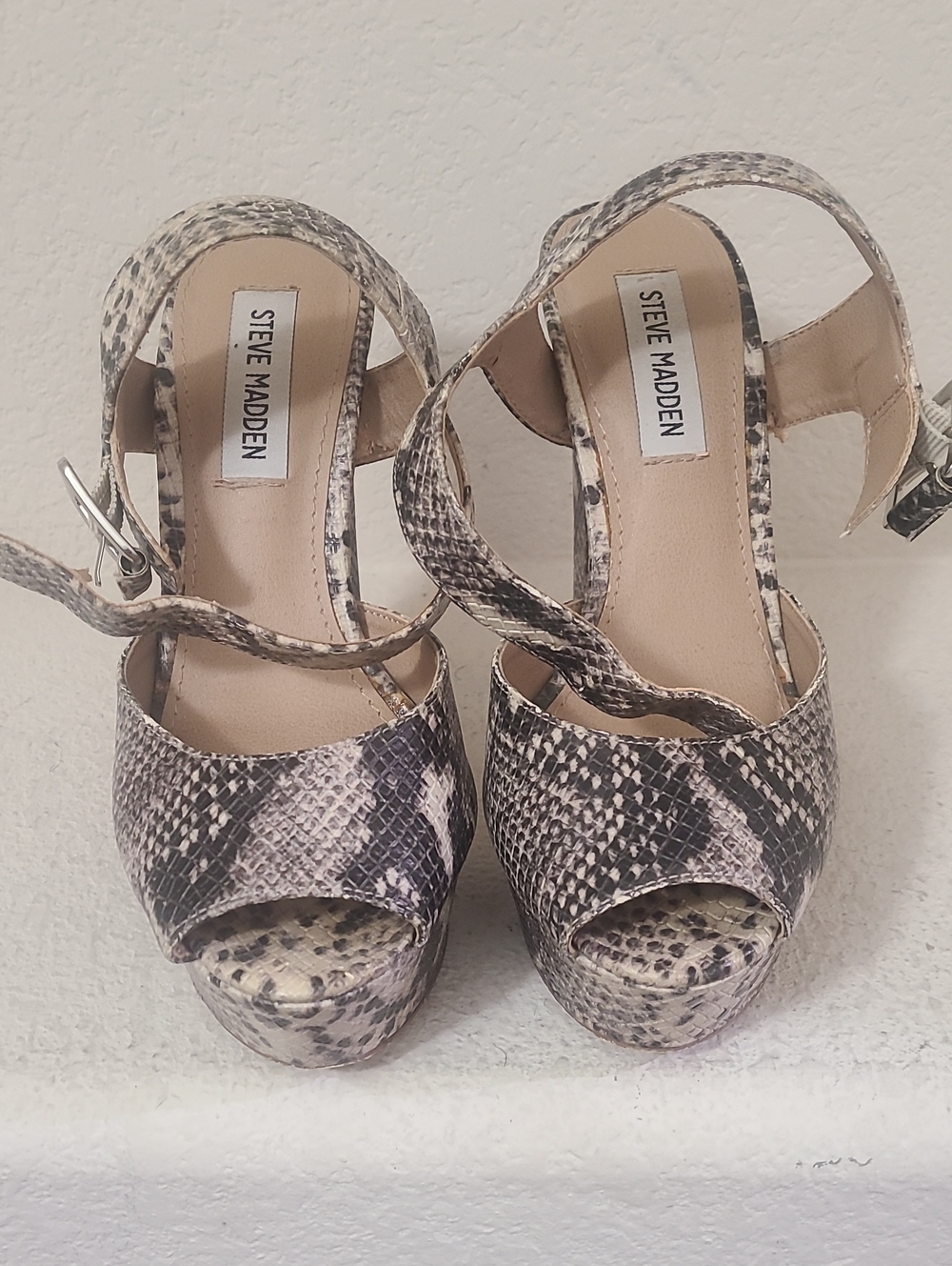 Steve Madden Jilly Snake-Print Platform Sandals in Beige and Black